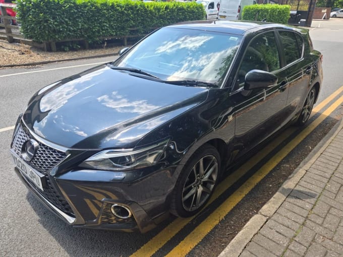 2025 Lexus Ct