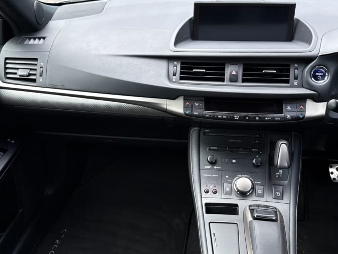 2025 Lexus Ct