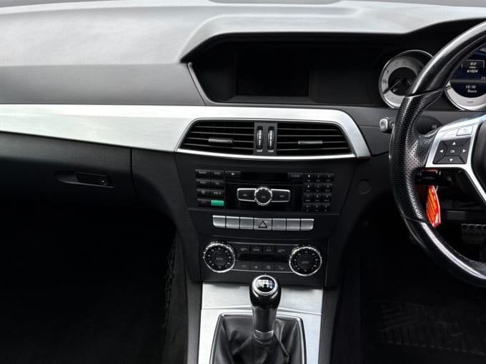 2025 Mercedes-benz C-class