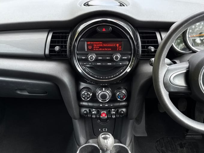 2025 Mini Hatch