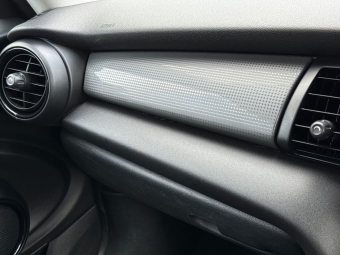 2025 Mini Hatch