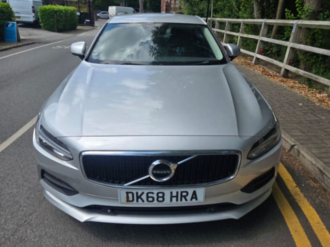 2025 Volvo S90