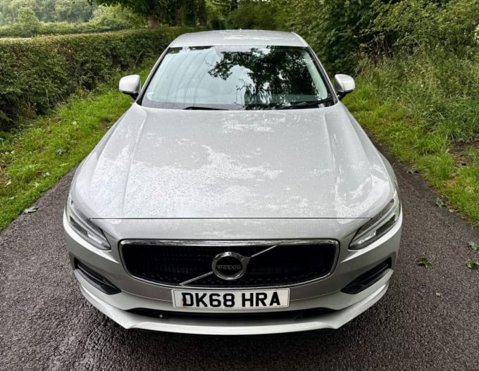 2025 Volvo S90