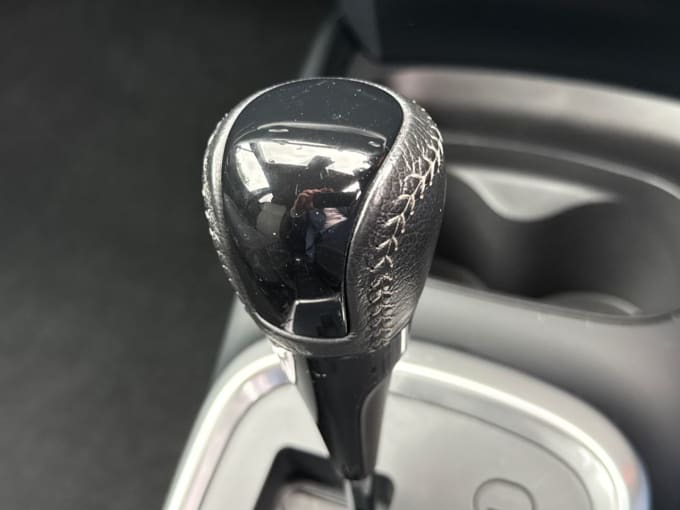 2025 Toyota Yaris