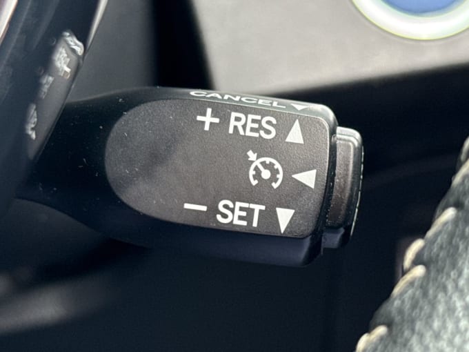 2025 Toyota Yaris