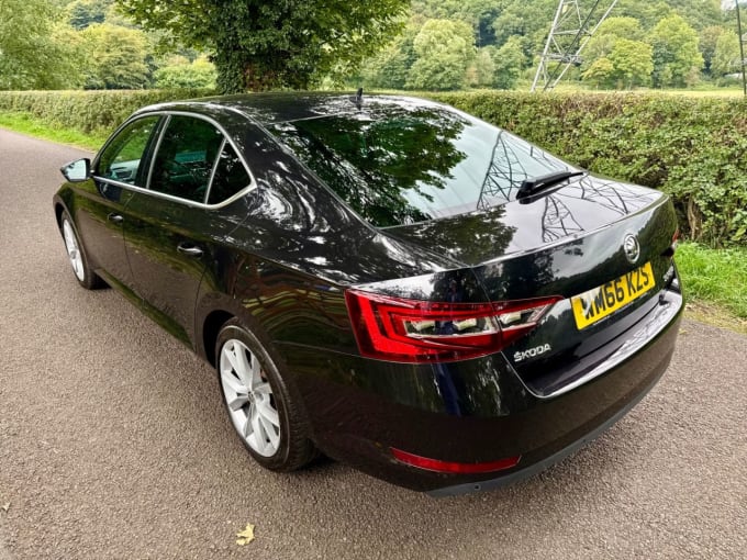 2025 Skoda Superb