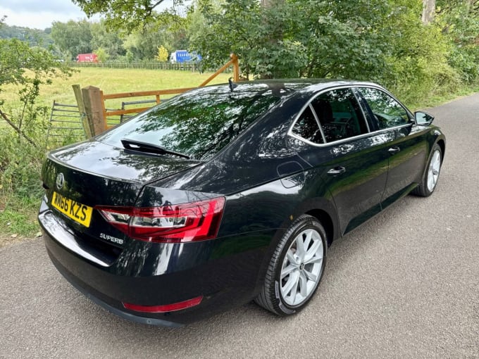 2025 Skoda Superb