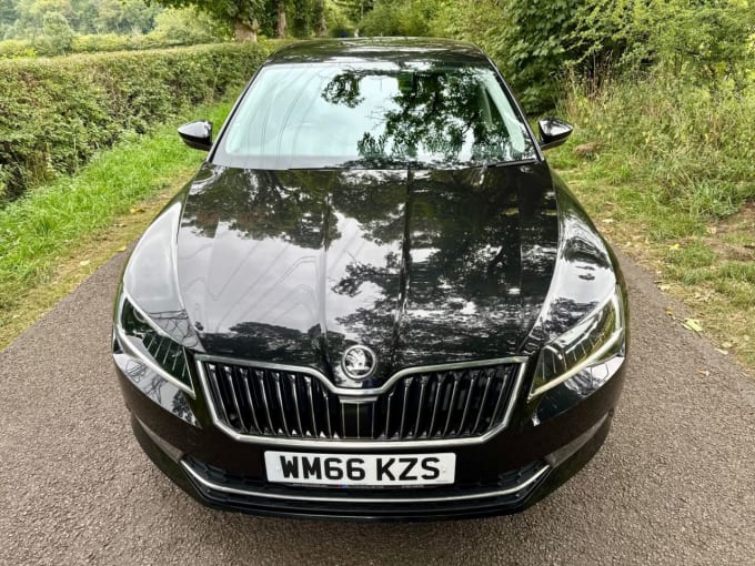 2025 Skoda Superb