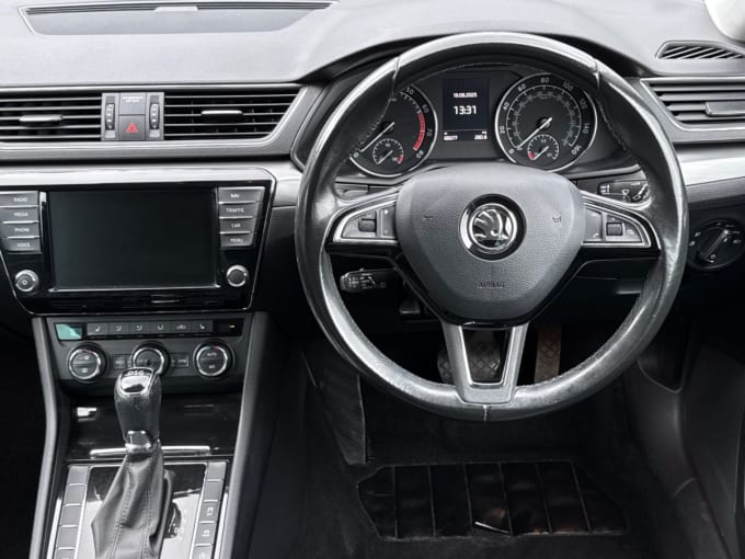 2025 Skoda Superb