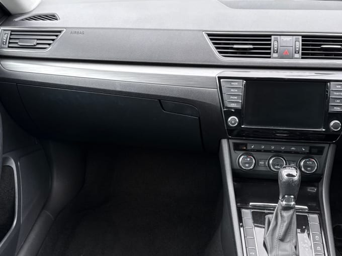 2025 Skoda Superb