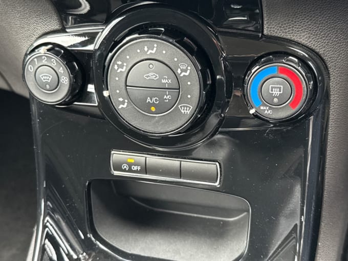 2025 Ford Fiesta