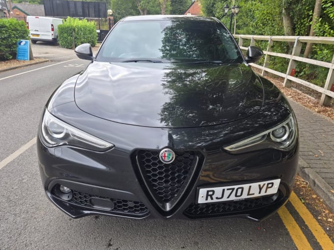 2025 Alfa Romeo Stelvio