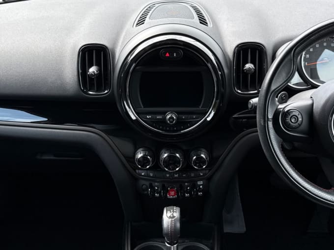 2025 Mini Countryman