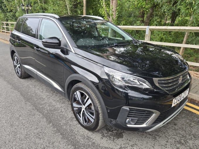 2025 Peugeot 5008