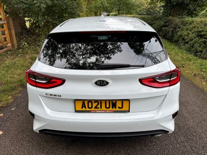 2025 Kia Ceed