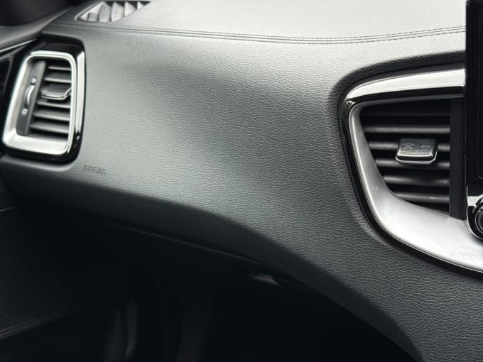 2025 Kia Ceed