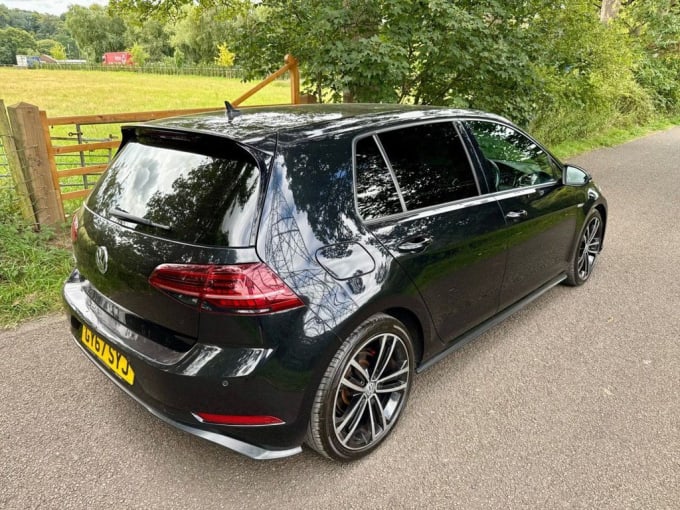 2025 Volkswagen Golf
