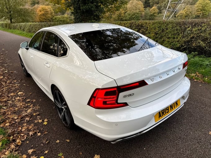 2019 Volvo S90