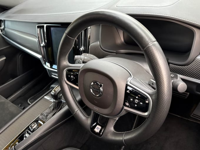 2019 Volvo S90