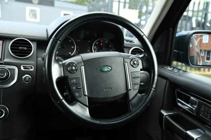 2024 Land Rover Discovery