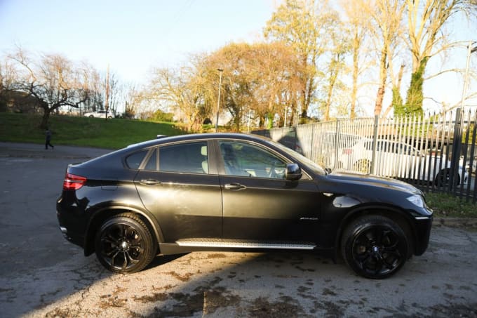 2025 BMW X6