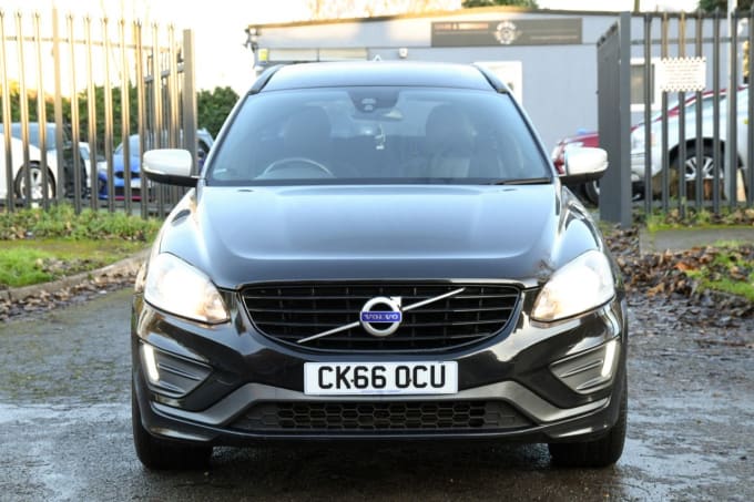 2025 Volvo Xc60