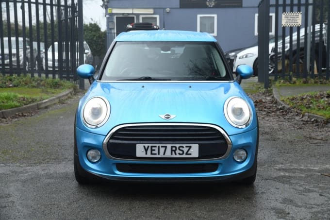 2025 Mini Hatch