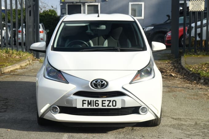 2025 Toyota Aygo