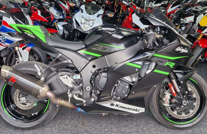 2021 Kawasaki Zx 1002 Lmfan