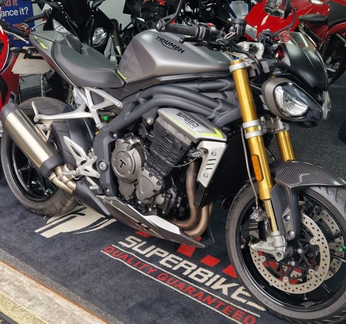 2022 Triumph Speed Triple Rs 1160