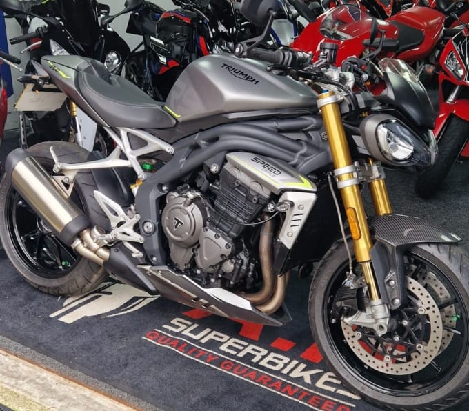 2022 Triumph Speed Triple Rs 1160