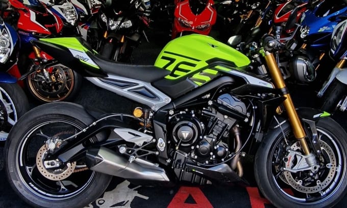 2023 Triumph Street Triple Rs