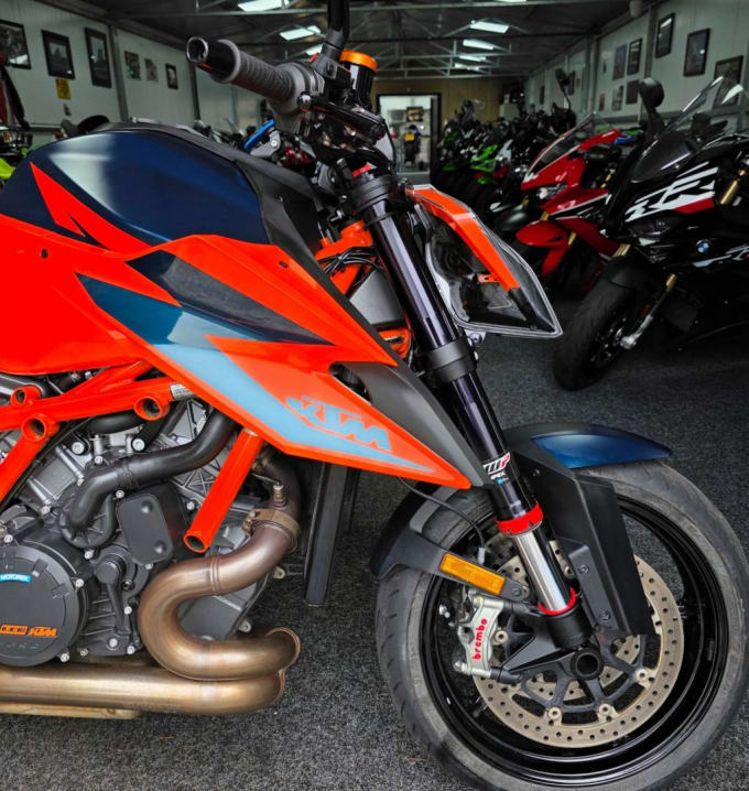2021 Ktm 1290 Super Duke R 21