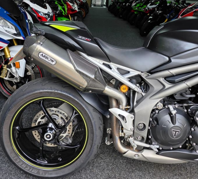 2019 Triumph Speed Triple Rs 1050