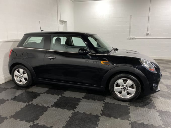 2024 Mini Hatch Cooper