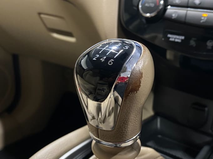 2025 Nissan X-trail