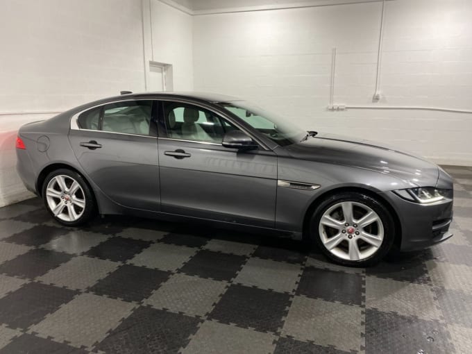 2024 Jaguar Xe