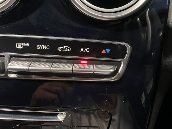 2025 Mercedes-benz C-class
