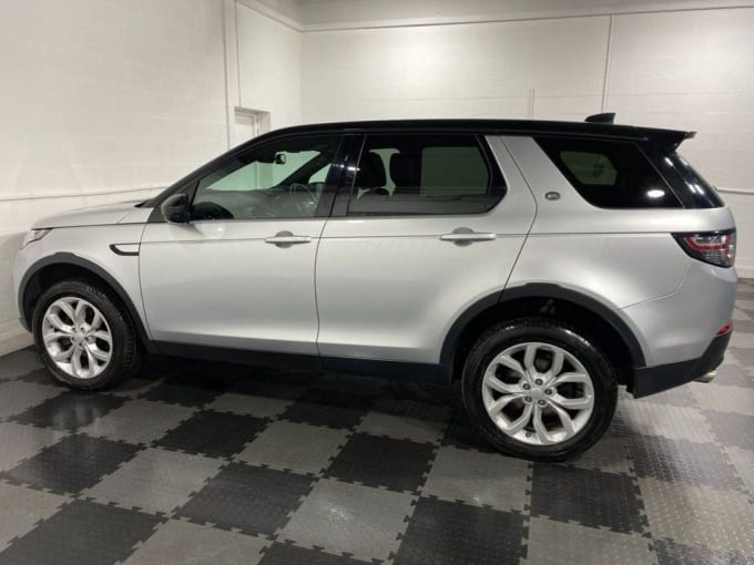 2025 Land Rover Discovery Sport