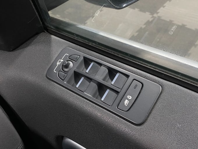 2025 Land Rover Discovery Sport