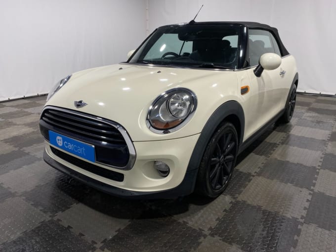 2025 Mini Convertible