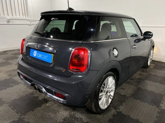 2025 Mini Hatch