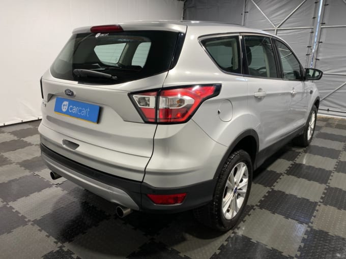 2025 Ford Kuga