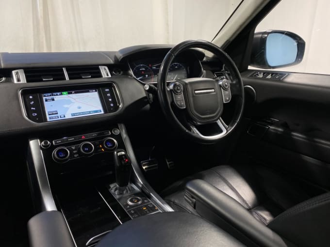 2025 Land Rover Range Rover Sport