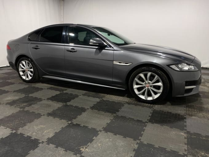 2025 Jaguar Xf