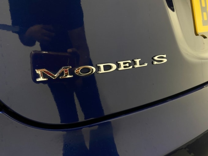 2025 Tesla Model S