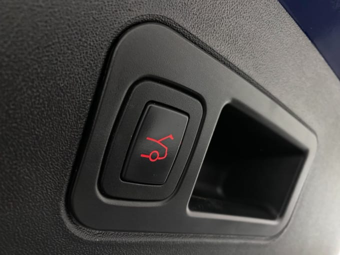 2025 Tesla Model S