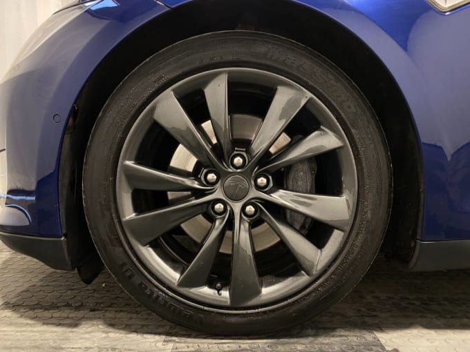 2025 Tesla Model S