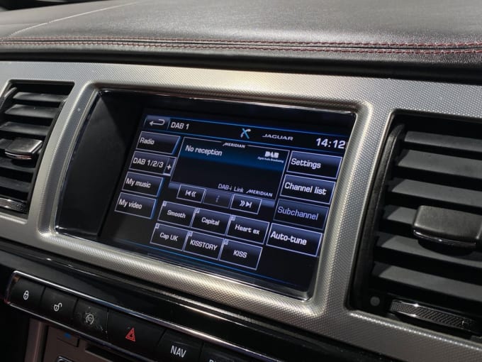 2025 Jaguar Xf
