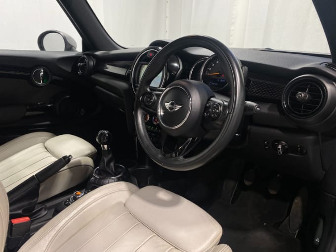 2025 Mini Convertible